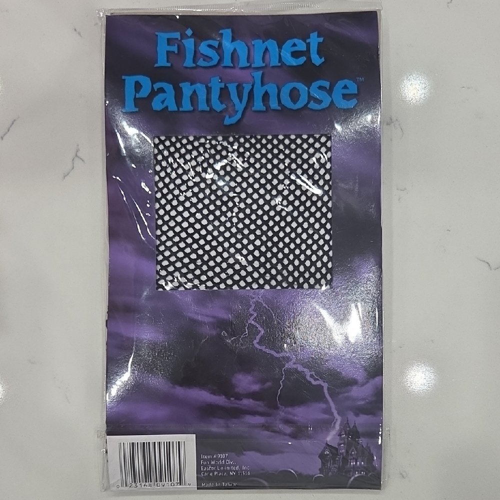 Fishnet Pantyhose in Black
